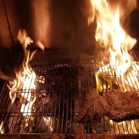 Ristorante Ombrone فندق مبيت وإفطار 4*