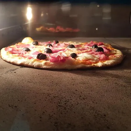 Ristorante Ombrone فندق مبيت وإفطار