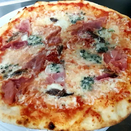 Bed & Breakfast Ristorante Ombrone 4*